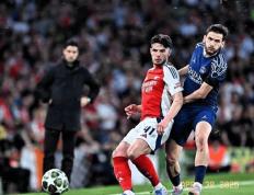 PG电子试玩官网-纽卡斯尔联主场大胜阿森纳，英超保级关键战重要胜利，鲁尼在赛场上独善其身的简单介绍