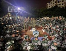 PG中国官网-重庆男篮实现反超胜利，士气高昂