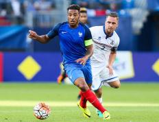 PG电子游戏-欧洲足坛豪门实力对比，法国联赛迎来高潮！的简单介绍