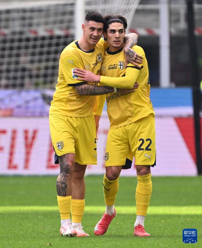 PG游戏官网登录入口-包含AC米兰主场逼平帕尔马,冠军争夺悬念依旧的词条