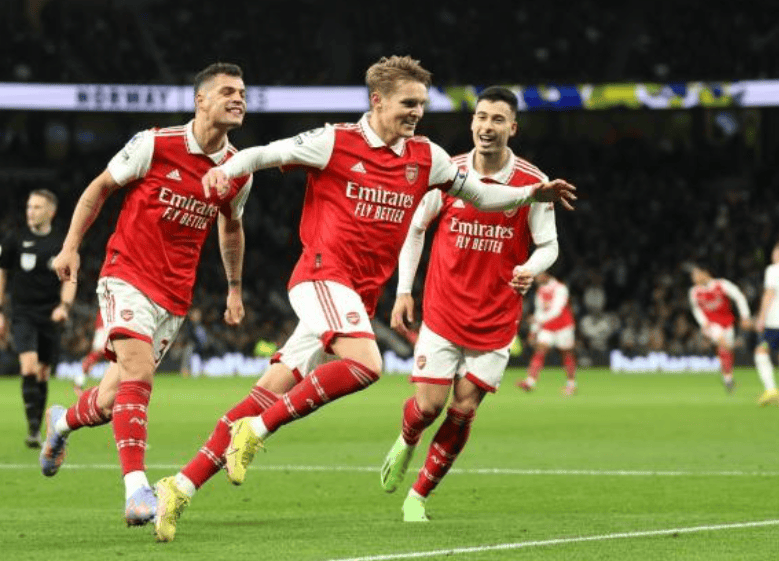 PG电子试玩官网-纽卡斯尔联主场大胜阿森纳,英超保级关键战重要胜利,鲁尼在赛场上独善其身的简单介绍